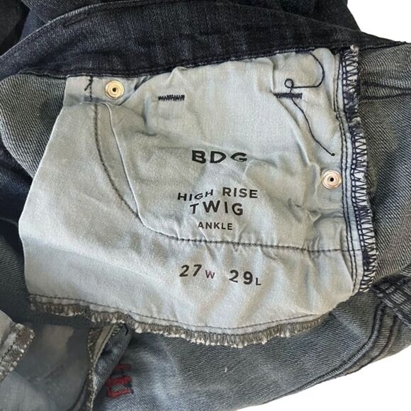 BDG HIGH RISE TWIG ANKLE Dark Wash Stretch Zip Fly Jeans URBAN OUTFITTERS 27 x29 - Picture 9 of 16